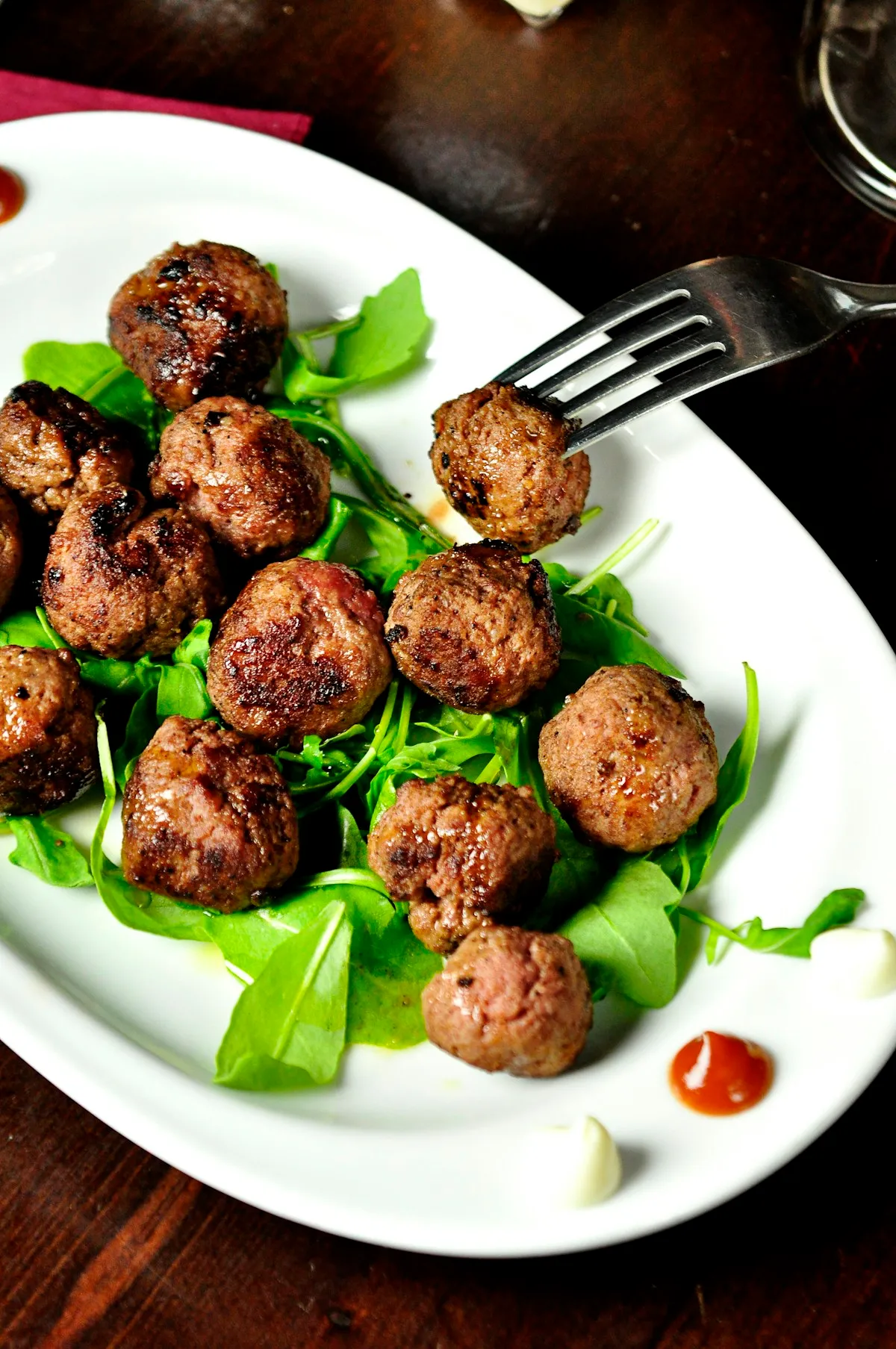 How to Make Bosnian Ćufte (Meatballs in Rich Tomato Sauce)