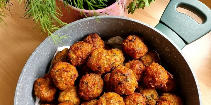 Cypriot Keftedes (Greek Meatballs with Grated Potato)