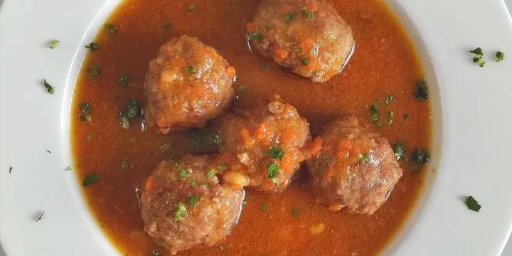 Greek Youvarlakia Avgolemono: Meatball Soup with Lemon Egg Sauce