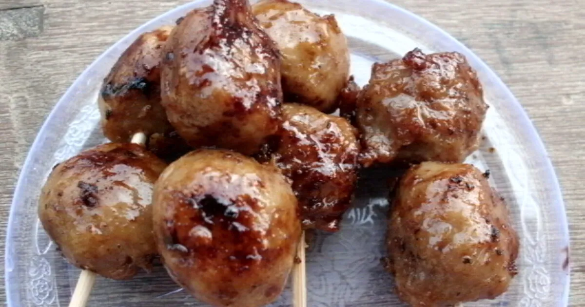 How to Make Indonesian Pentol (Grilled Meatball Skewers)