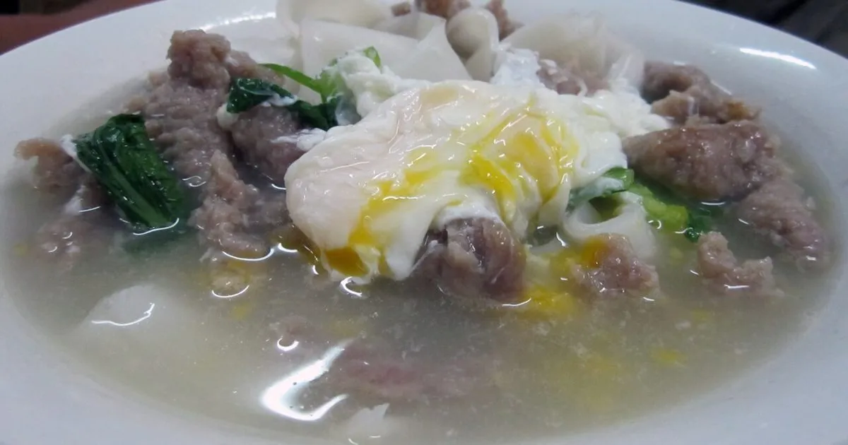 How to Make Kyay Oh (Burmese Pork Meatball Noodle Soup)