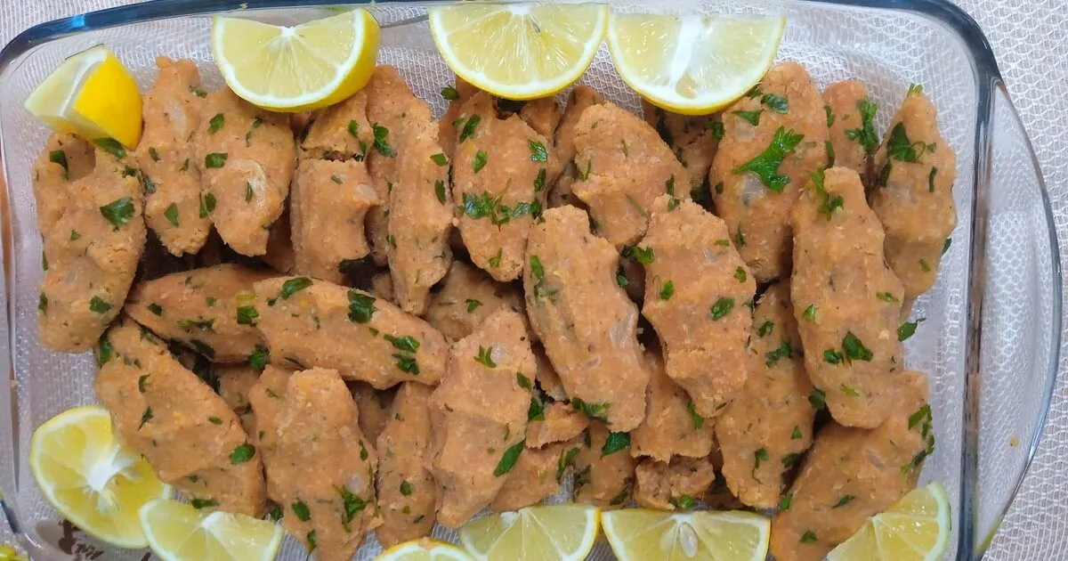 How to Make Mercimek Köftesi (Turkish Red Lentil Kofte)