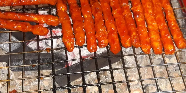 How to Make Nem Nuong (Vietnamese Grilled Pork Meatballs)