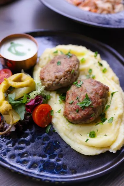 How to Make Polish Meatballs with Mushroom Gravy (Klopsiki w Sosie Grzybowym)