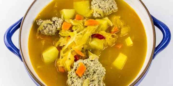 How to Make Sauerkraut Meatballs (German-Style One Pot)