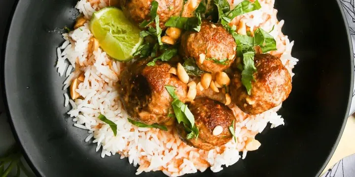 Thai Coconut Curry Meatballs (30-Minute One-Pan Dinner)
