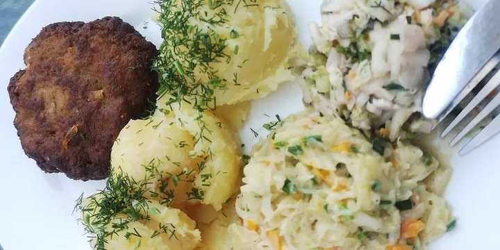 How to Make Turkish Potato Meatballs (Patates Köftesi)