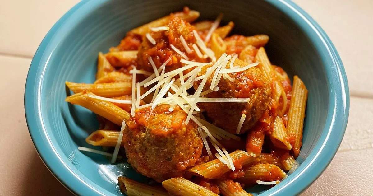 How to Make Zucchini Turkey Meatballs (Juicy & Low Carb)